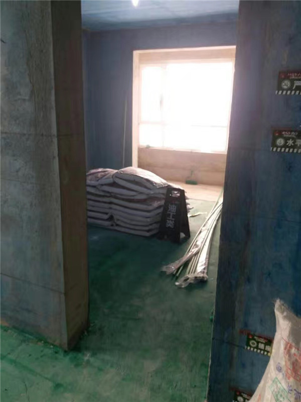 巧装家_北城国际三室一厅小区工地顺利开工,工地现场成品保护很到位